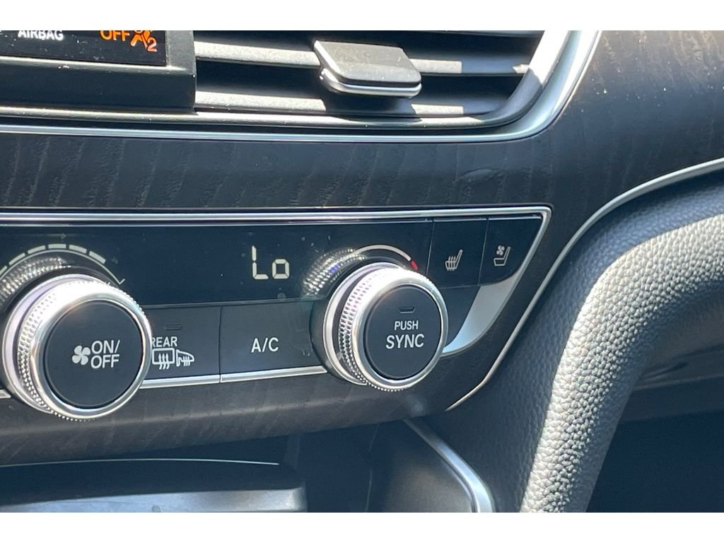 Used 2022 Sonic Gray Pearl Honda Touring image 28
