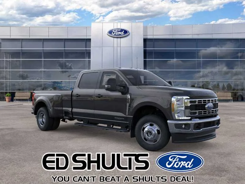 2026 Ford Super Duty F-350 DRW XLT