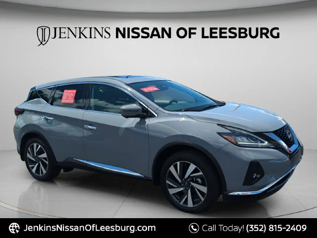 Used 2023 Gray Nissan SL image 1