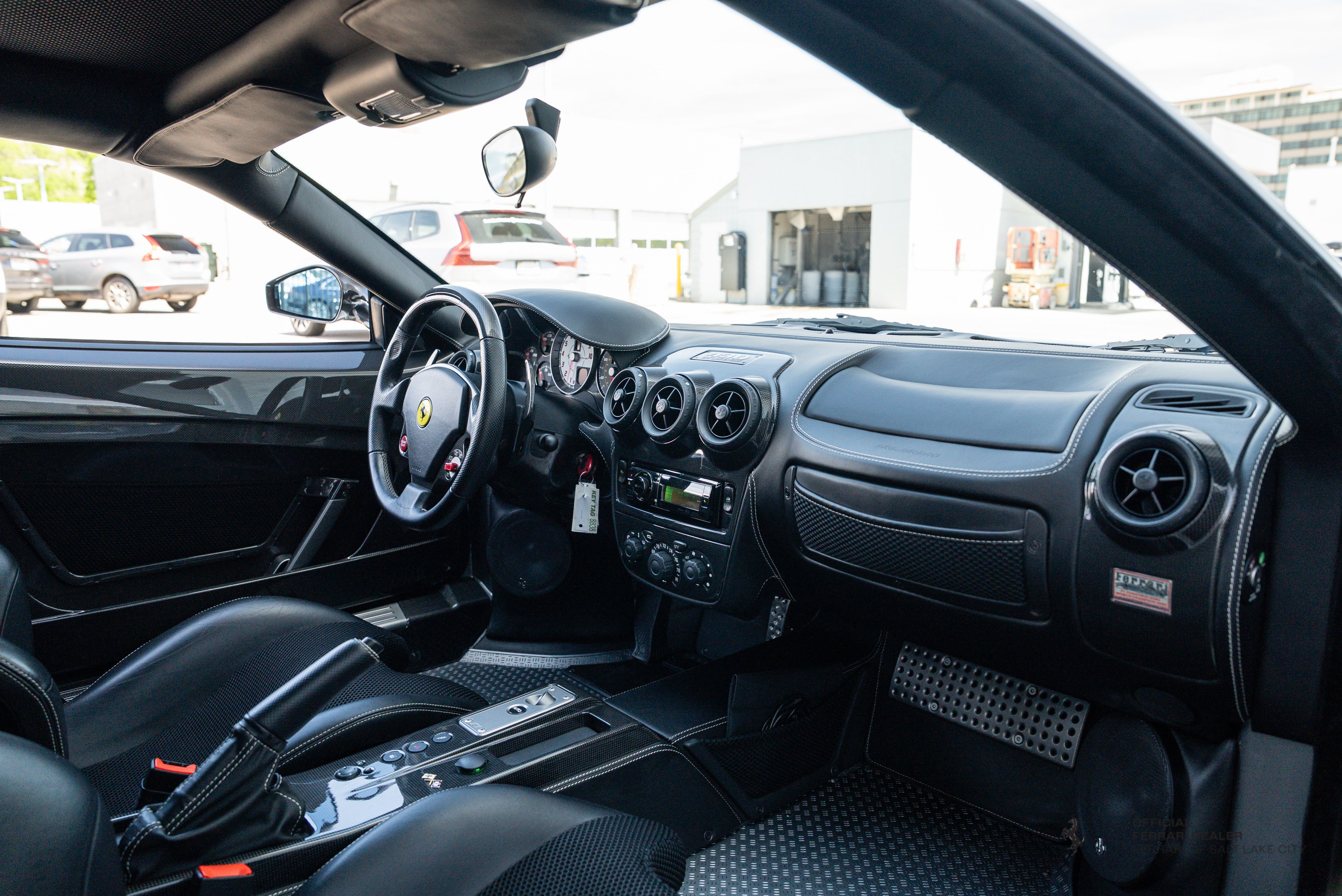 Used 2009 Bianco Avus Ferrari  image 22