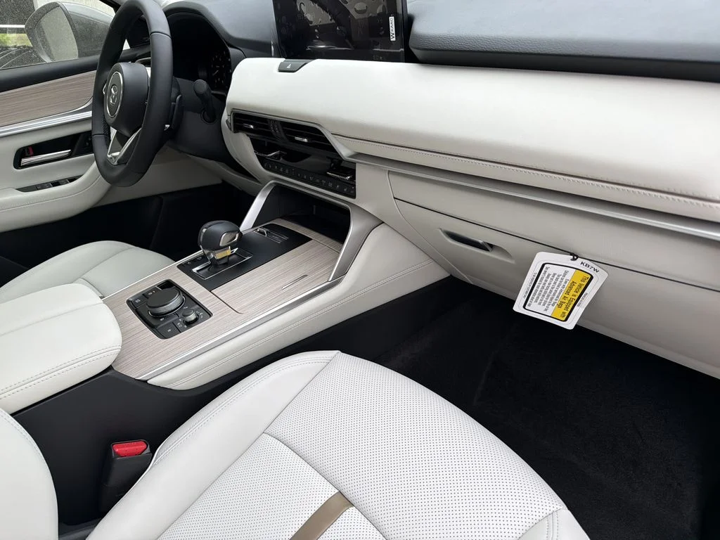 New 2026 White Mazda 3.3 Turbo Premium Plus image 9