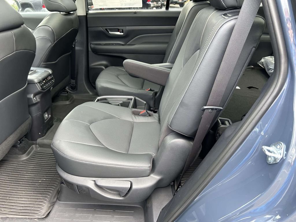 Used 2026 White Toyota Platinum image 14