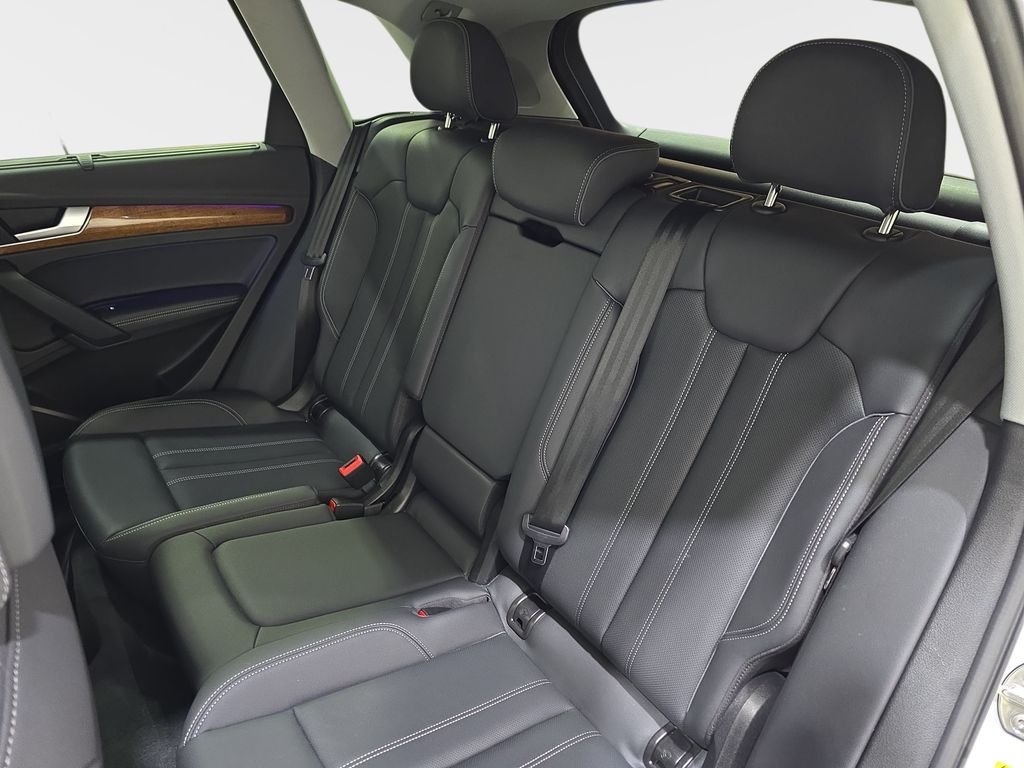Used 2023 White Audi 40 Prestige image 17