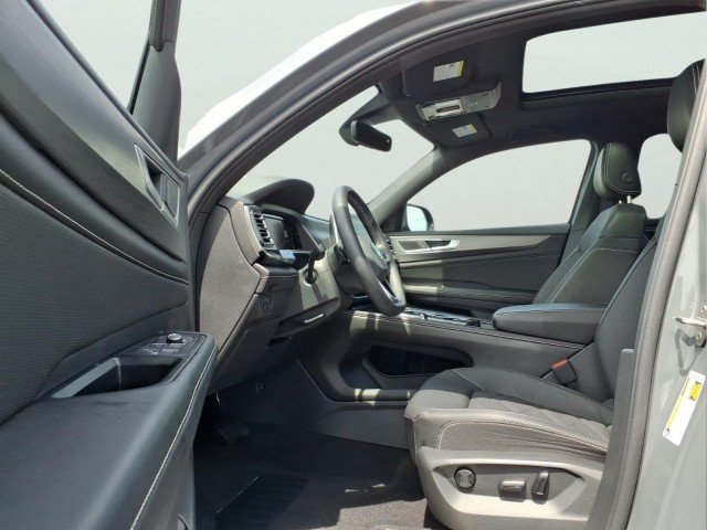 Certified Used 2024 Pure Gray Volkswagen 2.0T SE w/Technology image 16