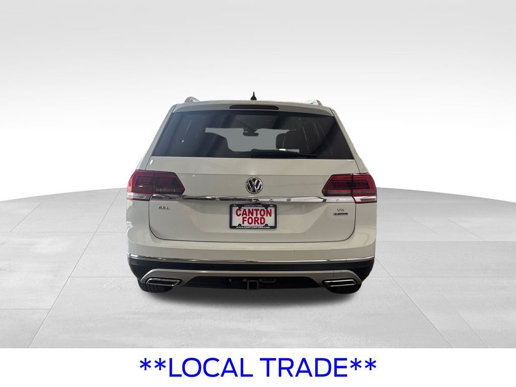 Certified Used 2019 Pure White Volkswagen SEL Premium image 5