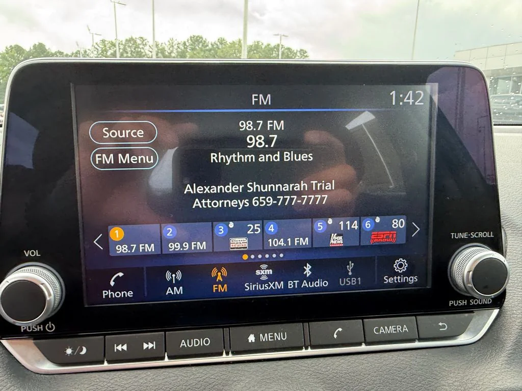 Used 2024 Gray Nissan SV image 12