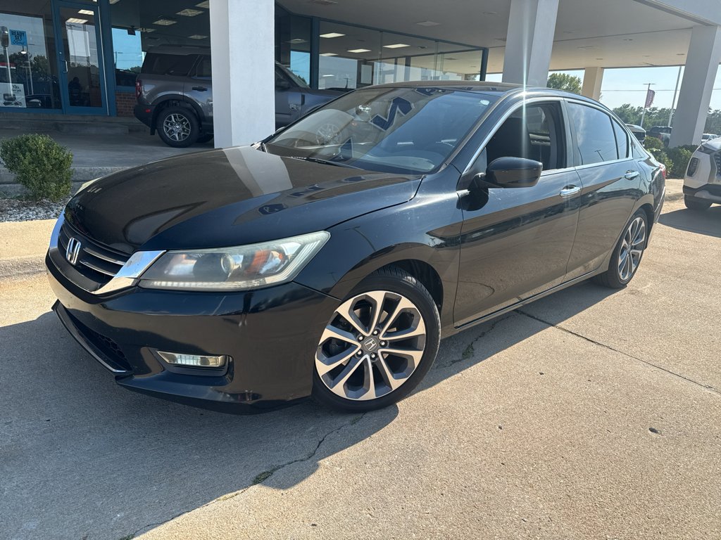 Used 2014 Crystal Black Pearl Honda Sport image 7