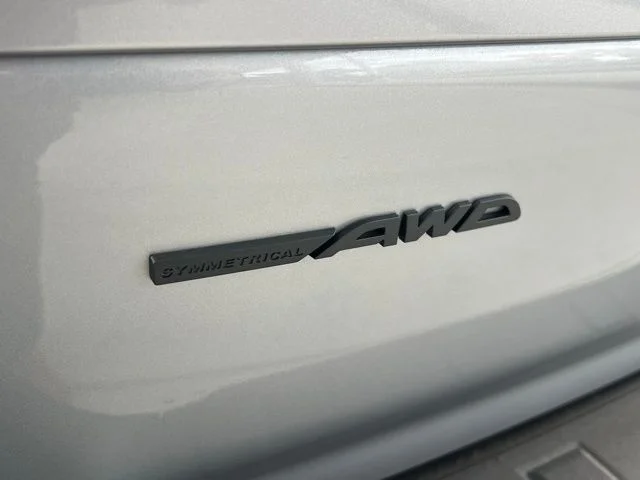 New 2026 ICE SILVER METALLIC Subaru Limited image 33