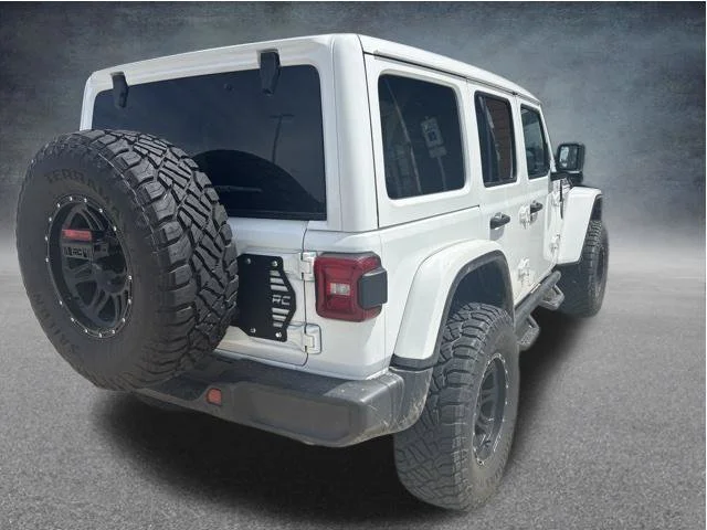 Used 2021 White Jeep Unlimited Rubicon image 2
