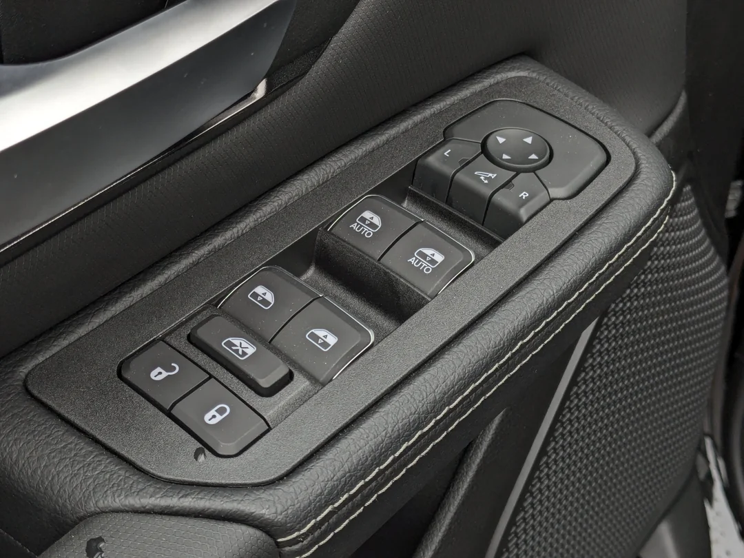 New 2026 Black RAM Sport - - 4x4 - 64 Box - Panoramic Sunroof - 360 Camera System - 12 Display & More! image 13