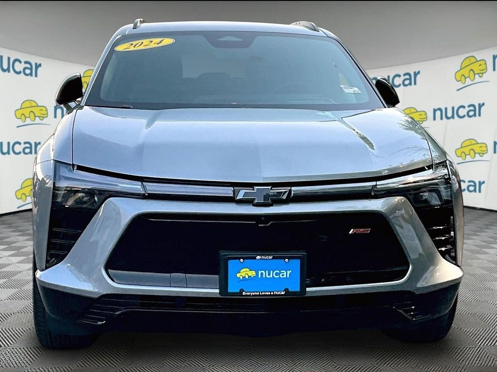 Used 2024 Gray Chevrolet RS image 2