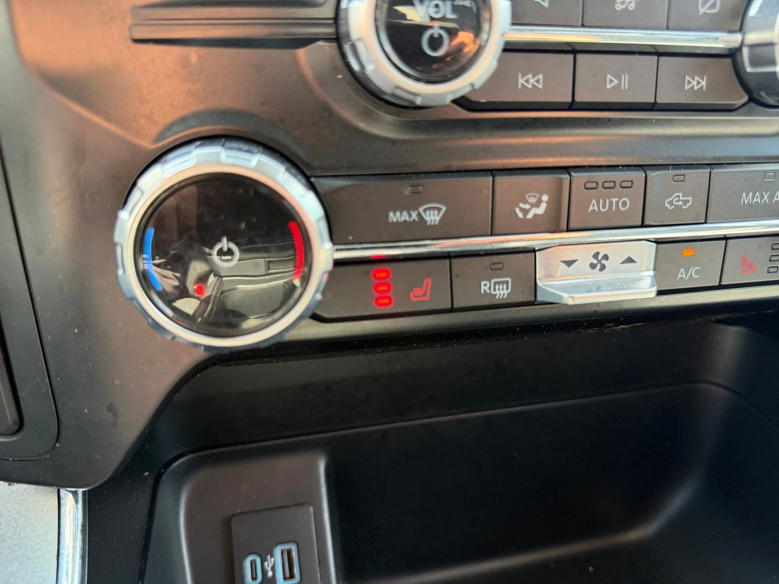 Used 2022  Ford XLT image 20