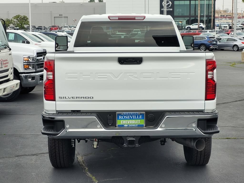 2026 Chevrolet Silverado 3500 HD WT view 5