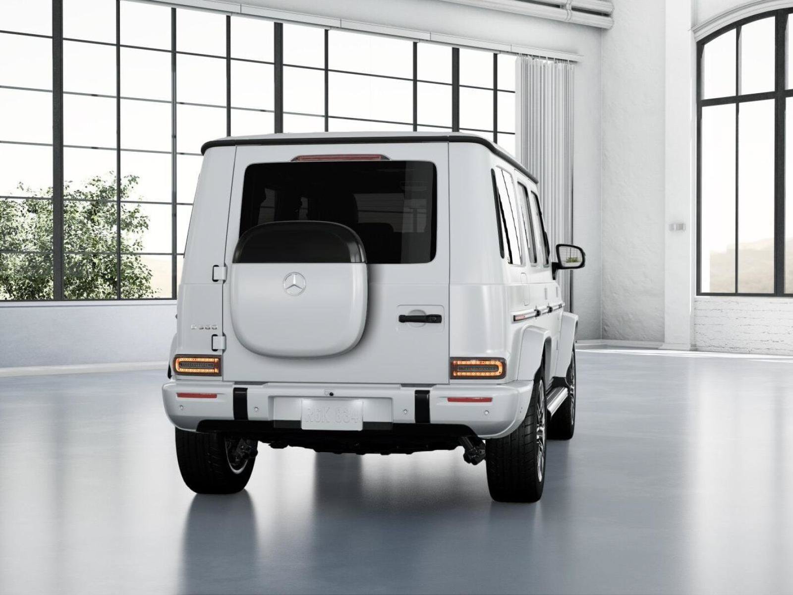New 2025 MANUFAKTUR Moonlight White Magno Mercedes-Benz G 580e image 24