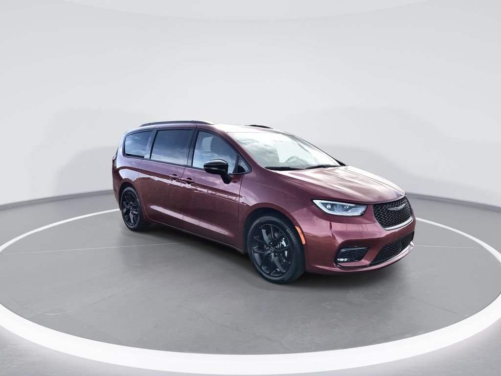 2026 Chrysler Pacifica Limited - Photo 2