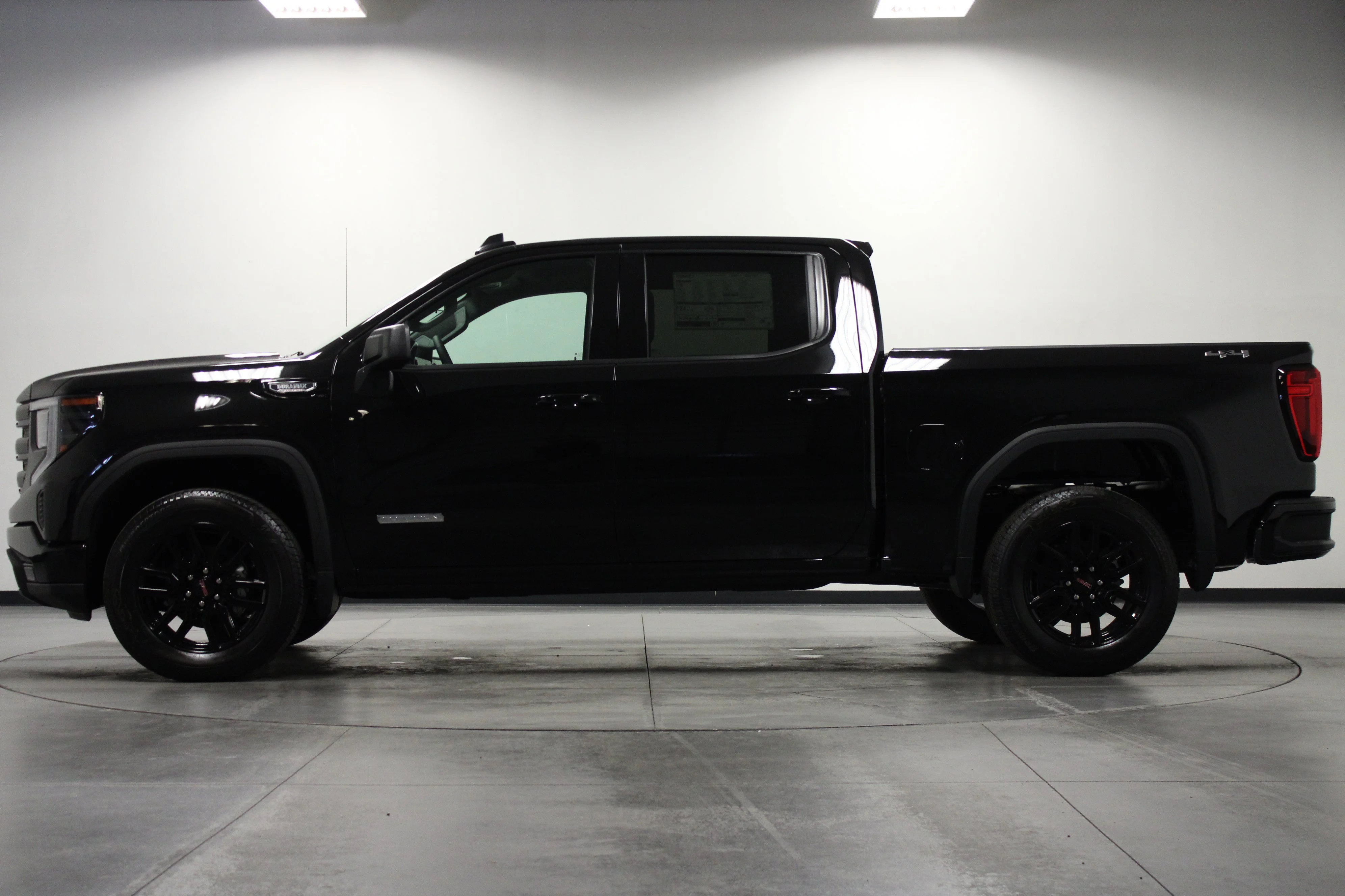 New 2026 Onyx Black GMC Elevation image 7