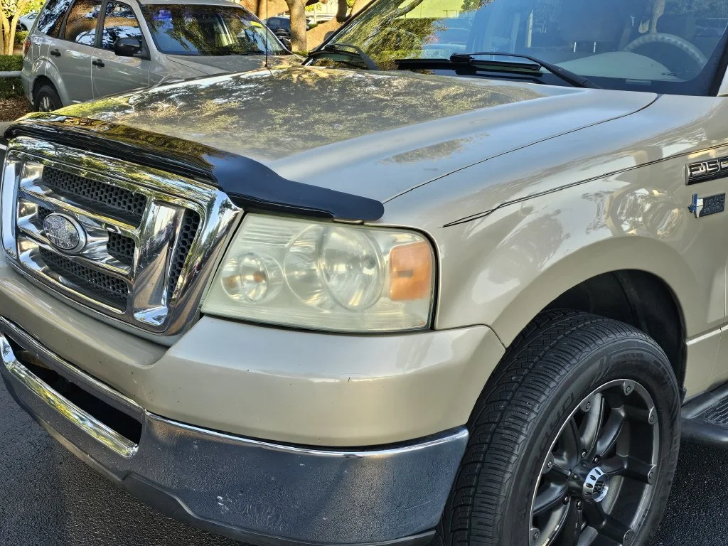 Used 2008 Beige Ford  image 6