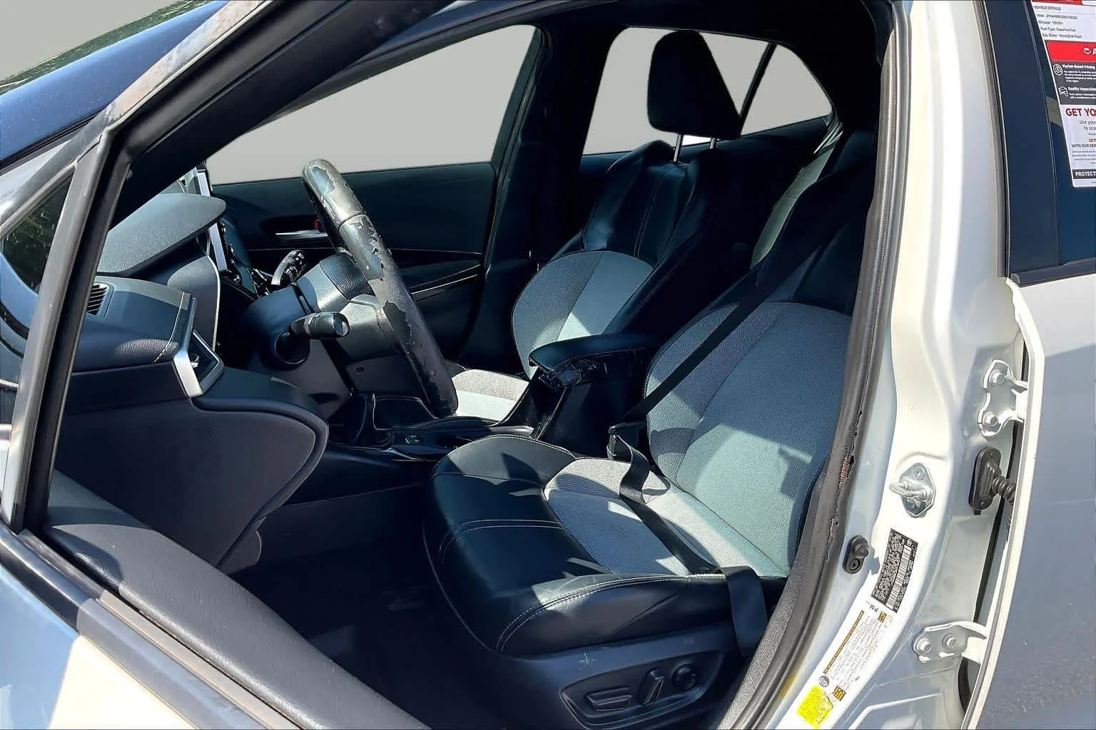 Used 2021 Wind Chill Pearl Toyota XSE image 8