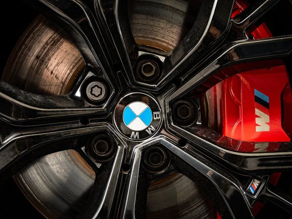Used 2023 Black Sapphire Metallic BMW 540i xDrive image 8