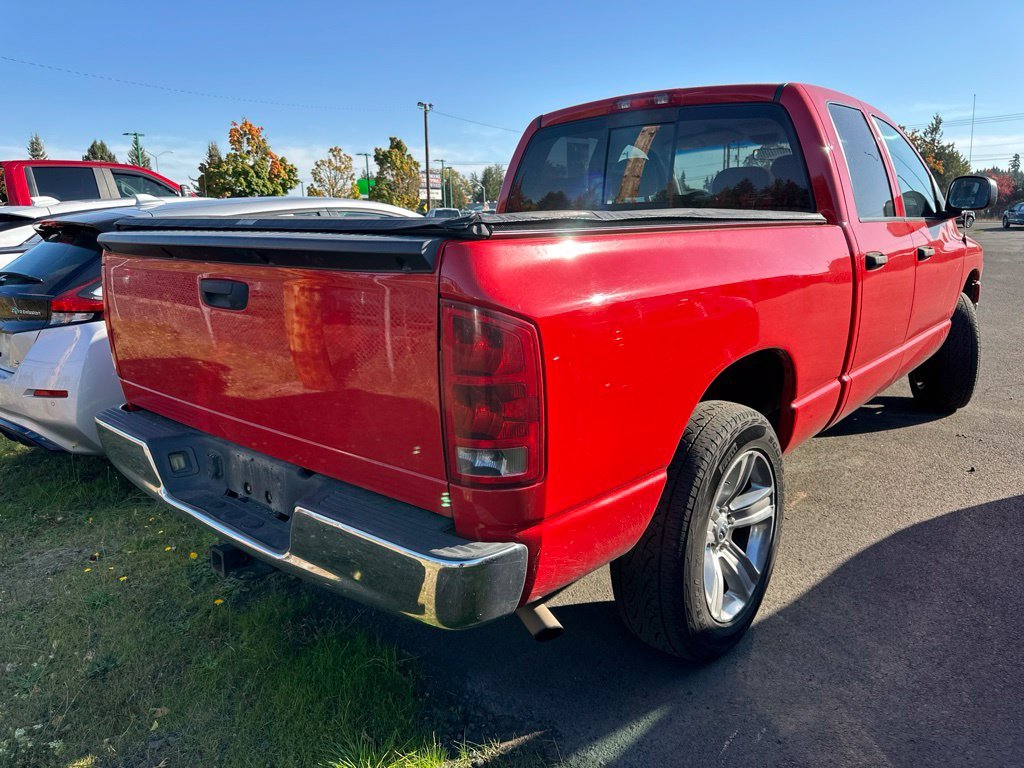 Used 2004 Flame Red Dodge SLT image 4