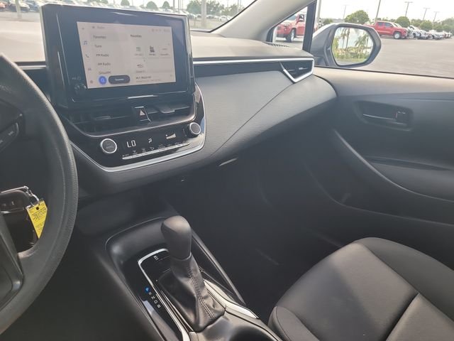 Used 2024 White Toyota LE image 18