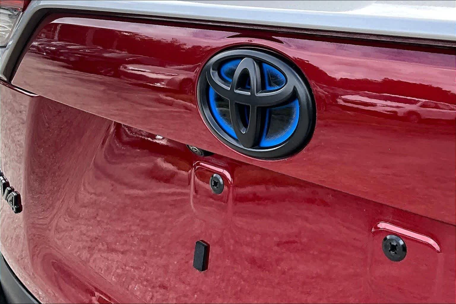 Used 2024 Ruby Flare Pearl Toyota Hybrid Limited image 31