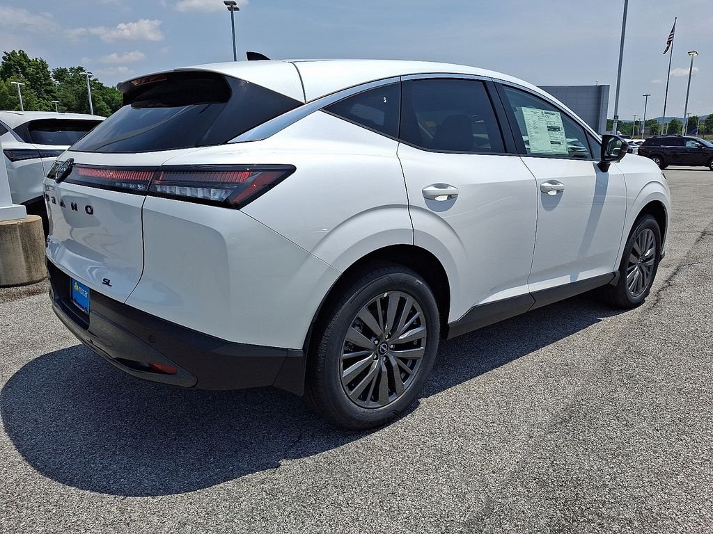 New 2026 White Nissan SL image 4