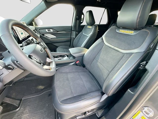 New 2026 Gray Metallic Ford Tremor image 15