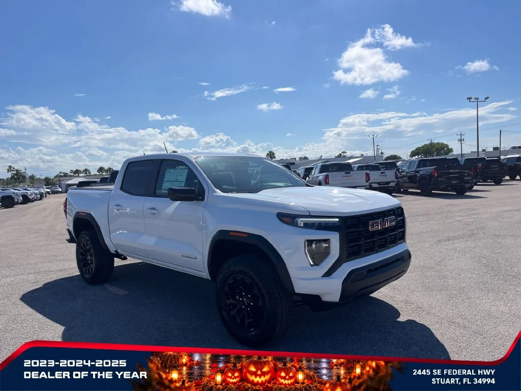 New 2026 Summit White GMC Elevation image 2