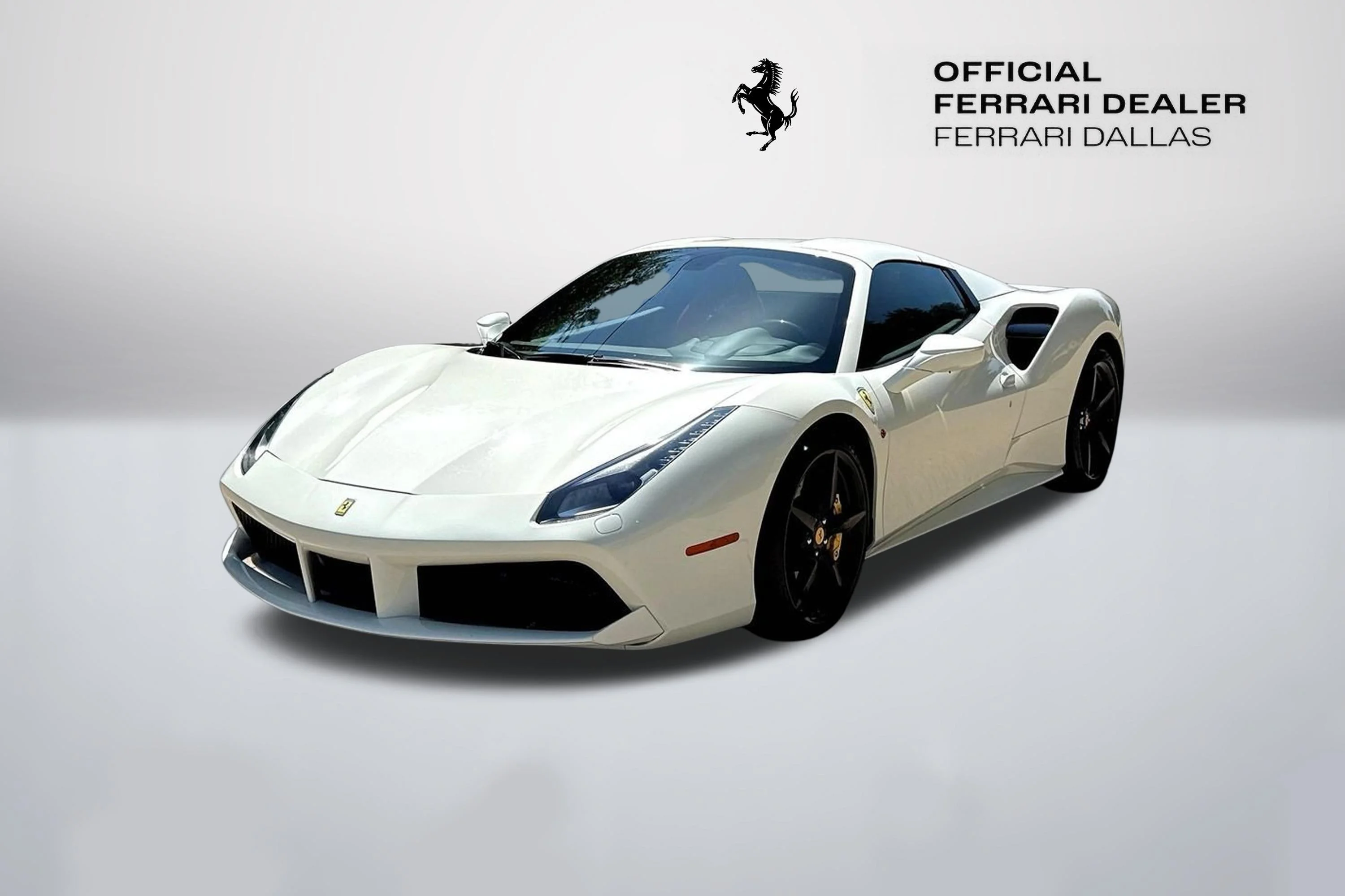 Certified Used 2019 Bianco Avus Ferrari  image 3