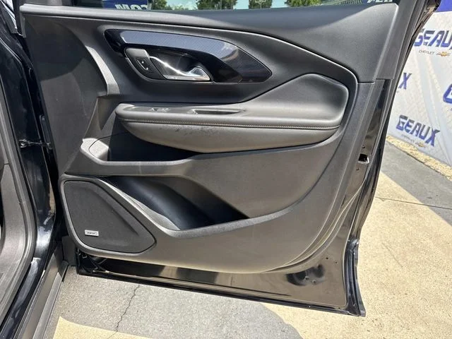 Used 2023 Black GMC AT4 image 28