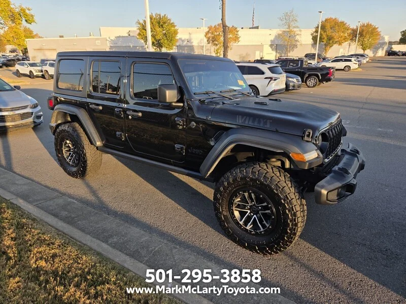 Used 2024 Black Clearcoat JEEP SPORT image 2