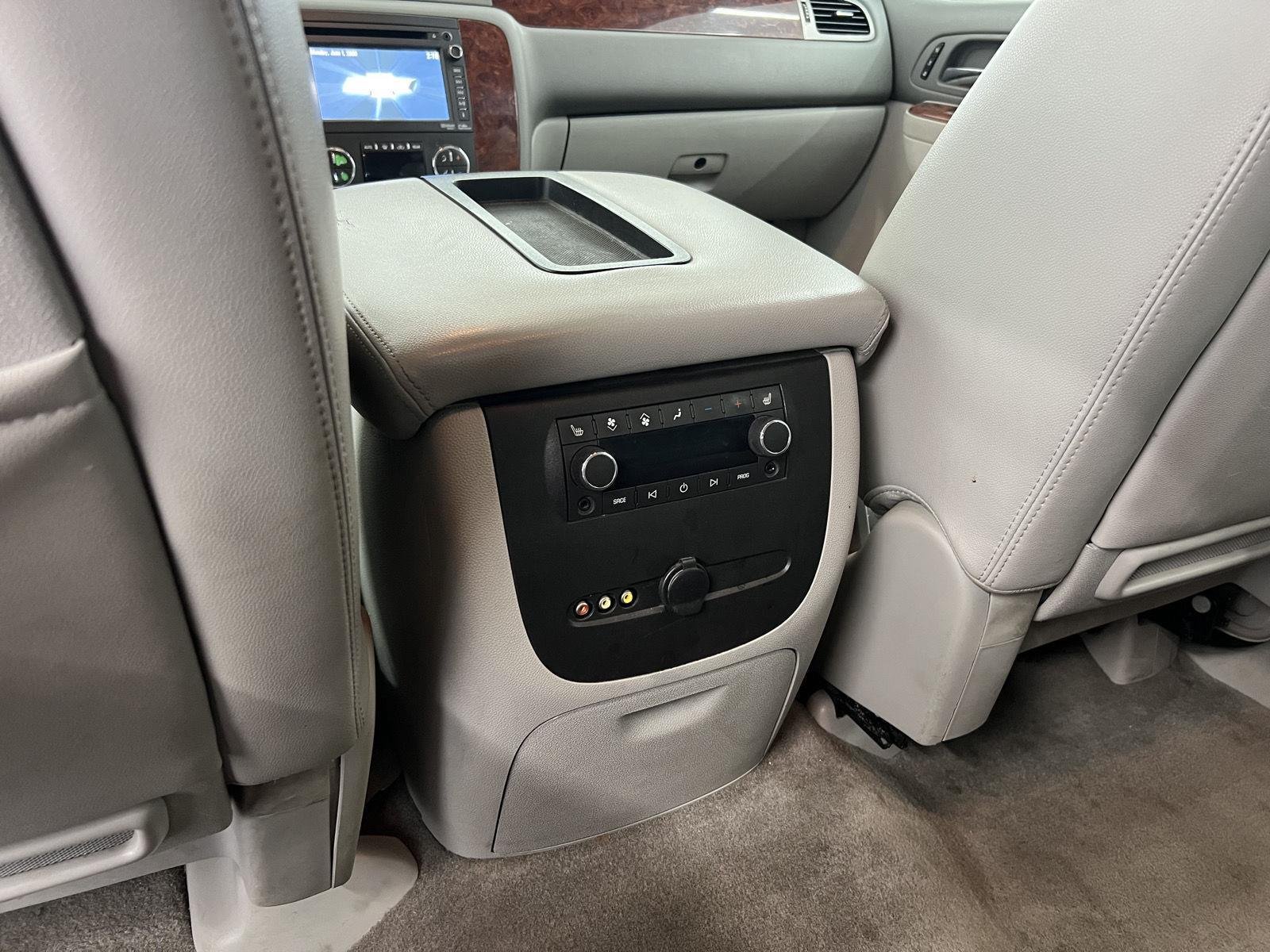 Used 2013 Silver Ice Metallic Chevrolet LTZ image 26