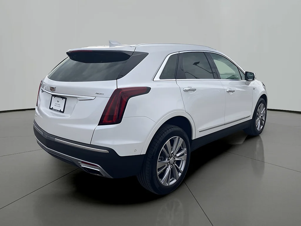 Certified Used 2024 Crystal White Tricoat Cadillac Premium Luxury image 5