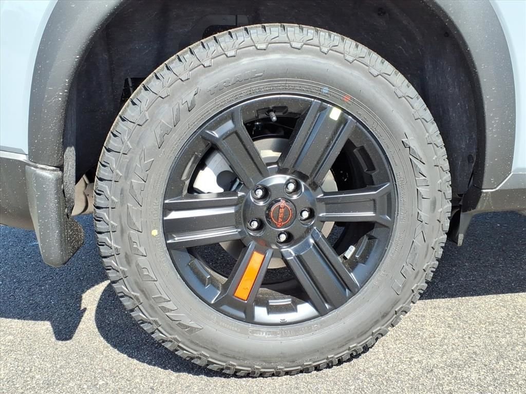 New 2026 Boulder Gray Pearl Nissan Rock Creek® image 11