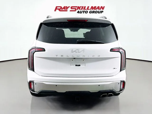 Used 2023 White Kia EX X-Line image 6
