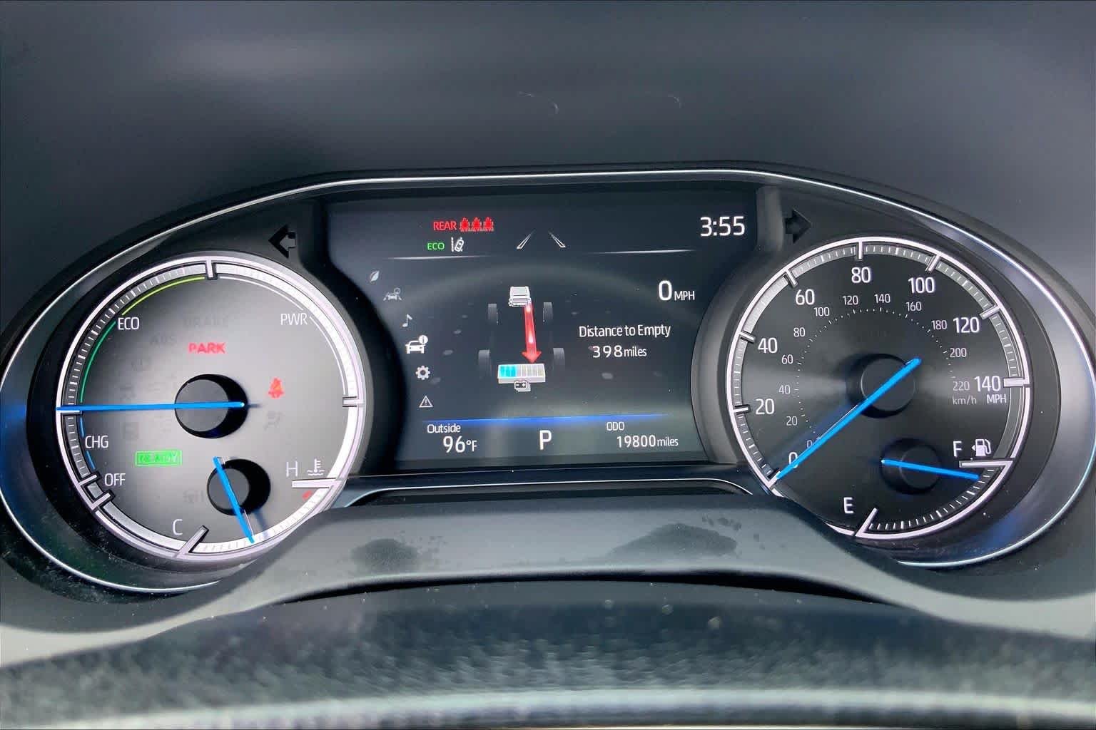 Used 2024 Wind Chill Pearl Toyota XLE image 25