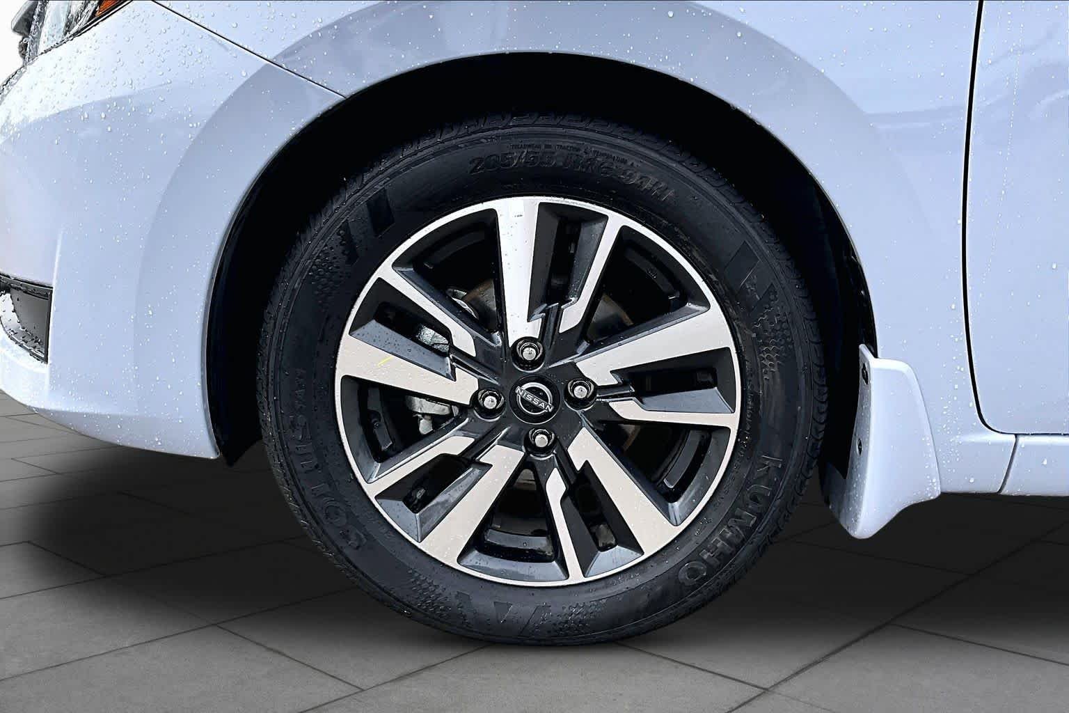 Certified Used 2025 Gray Sky Pearl Nissan SV image 10