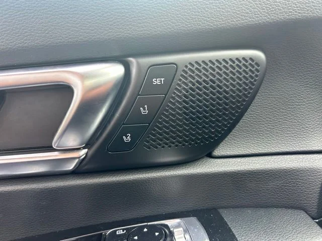 Used 2024 Silver Kia SX image 18