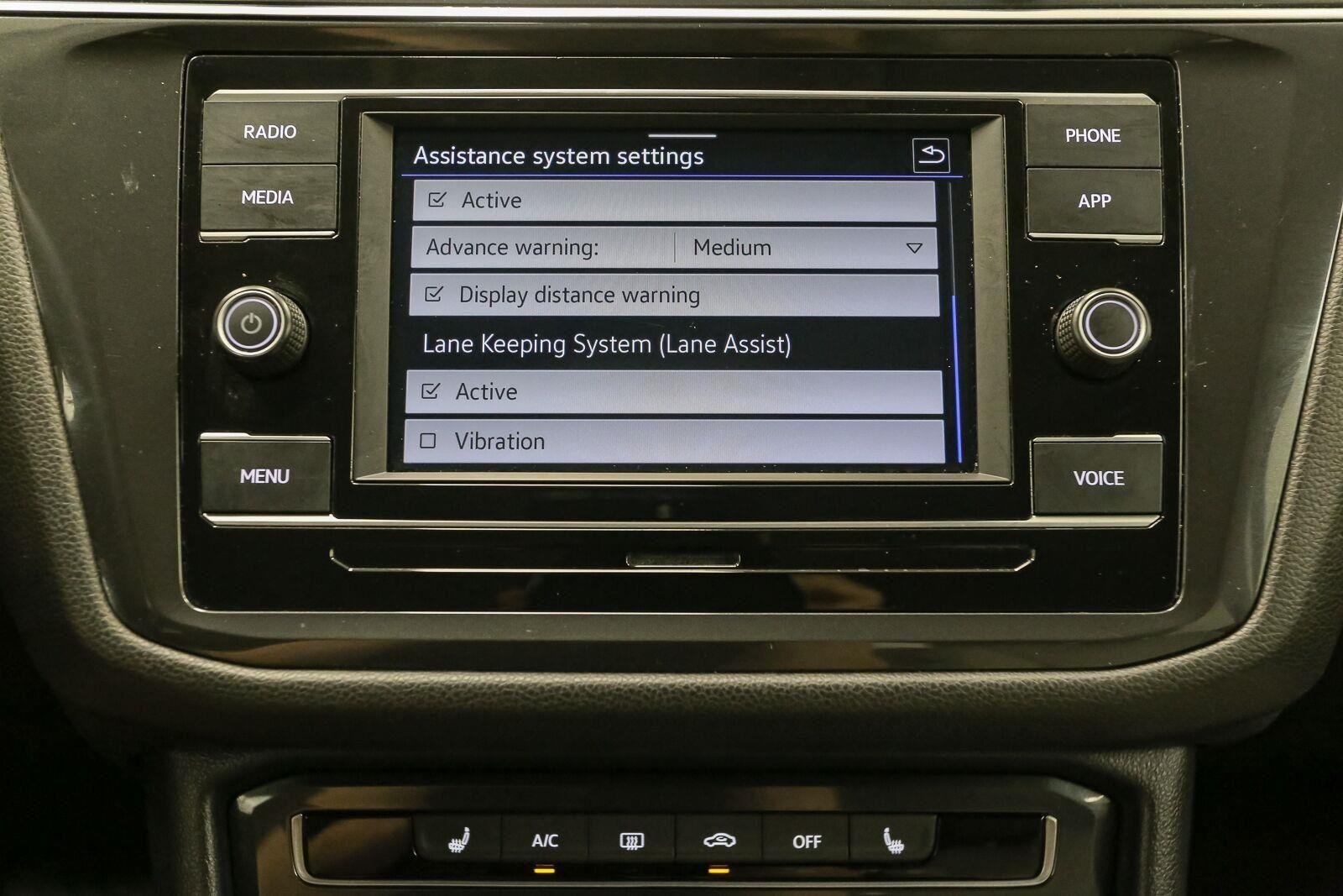 Used 2022 Deep Black Pearl Volkswagen S image 29