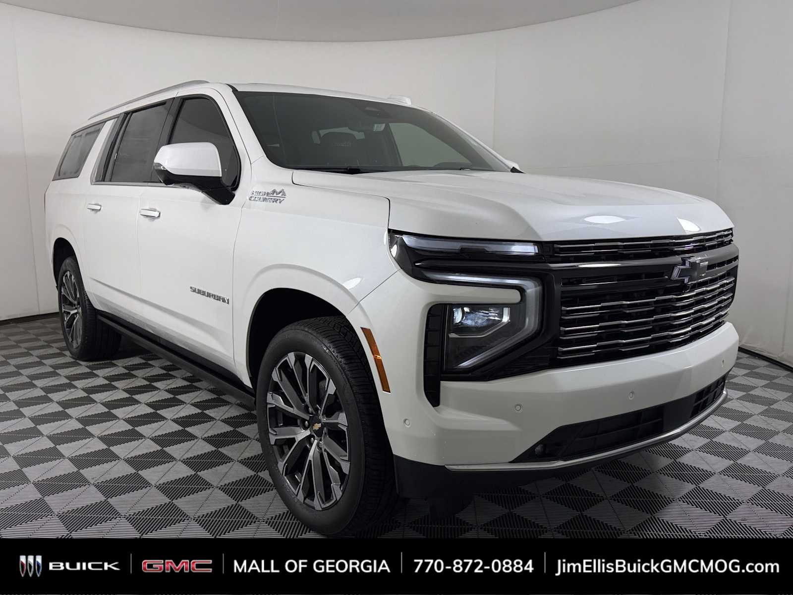 2025 Chevrolet Suburban High Country 4WD's photo
