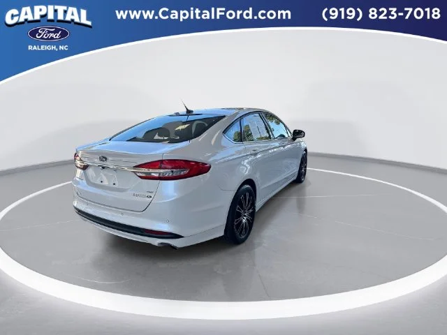 Used 2018 White Ford SE image 8