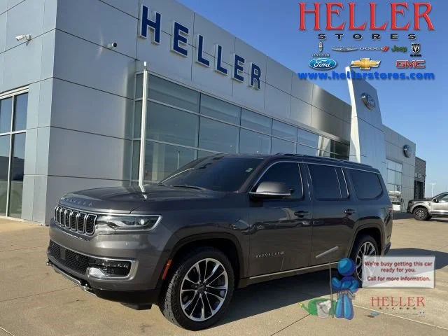 Used 2022 Baltic Gray Metallic Clearcoat Jeep Series III image 1