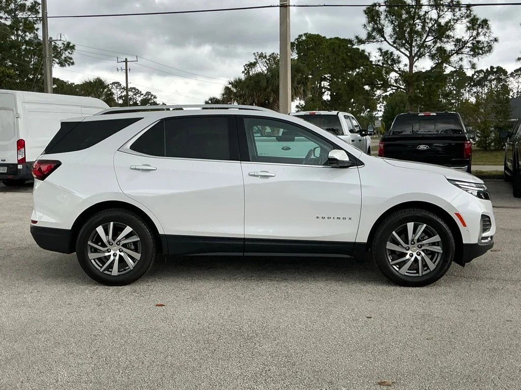 Used 2024 Beige Chevrolet Premier image 9