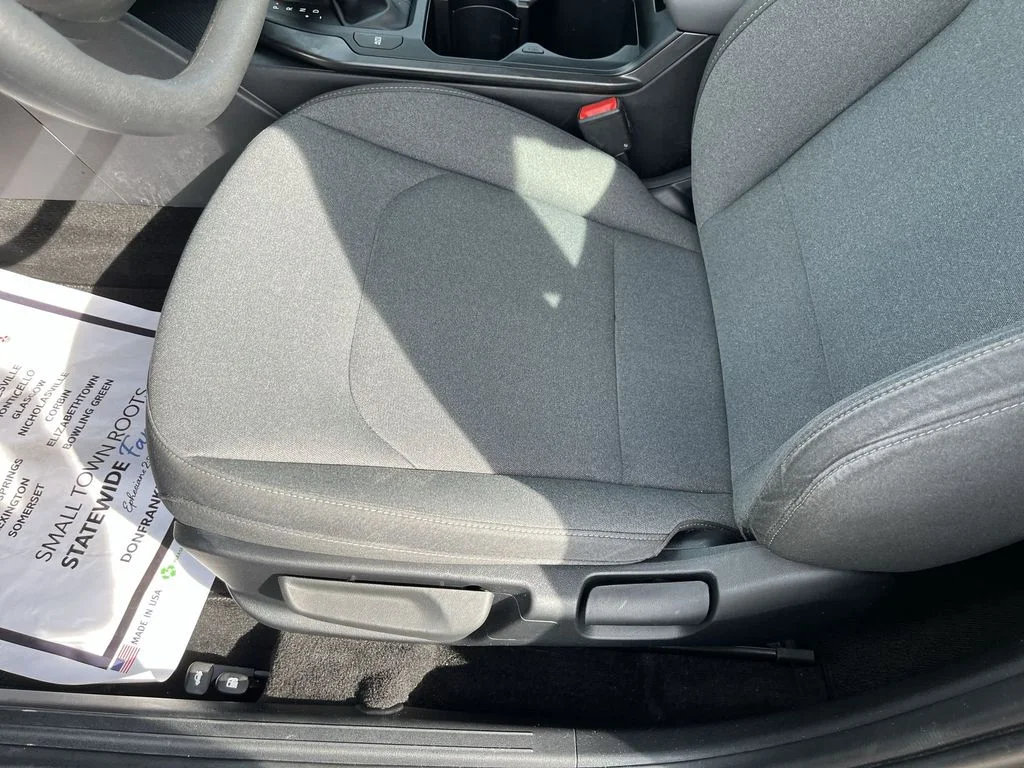 Used 2025 Black Kia LXS image 12