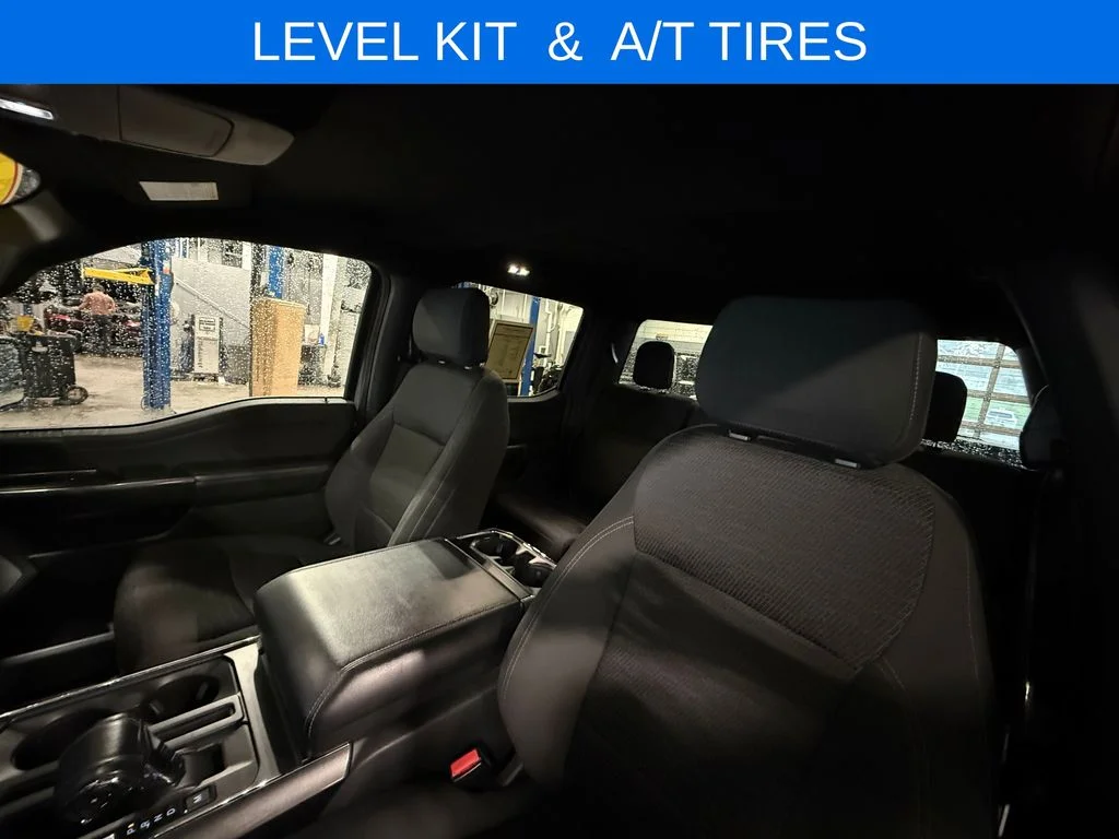 Used 2021 Gray Ford XLT image 21