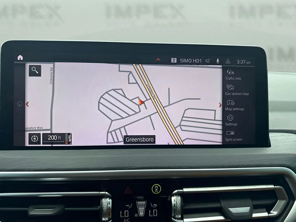 Used 2024 Gray BMW sDrive30i image 21