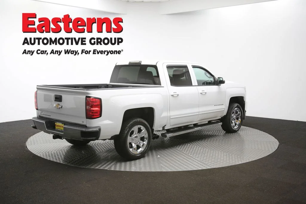 Used 2018 White Chevrolet LT image 41