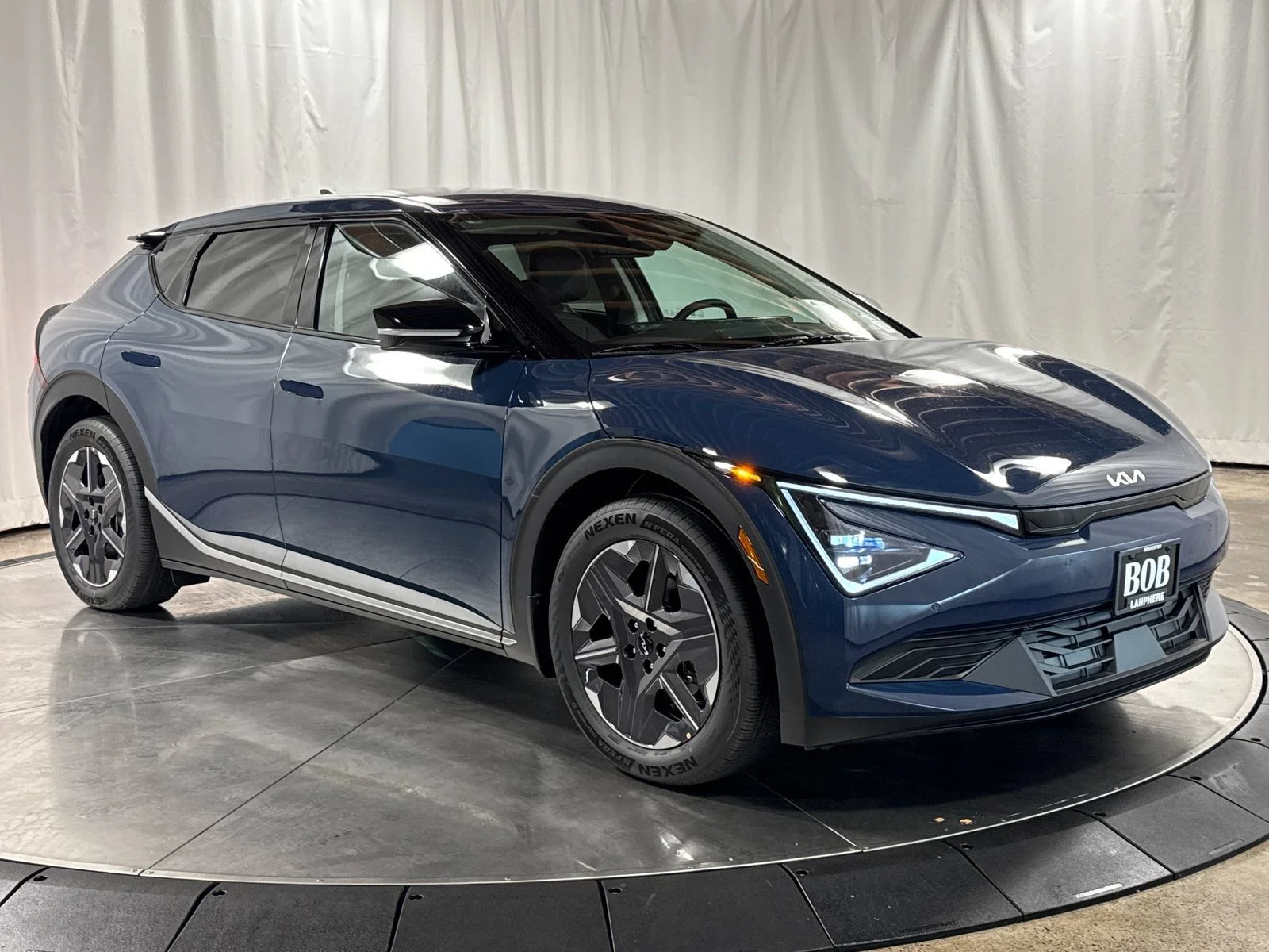 New 2026 Midnight Kia Light image 7