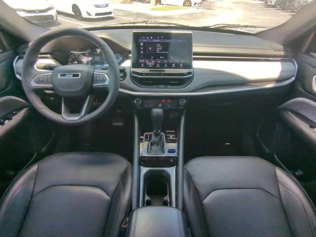 Certified Used 2023 White Jeep Latitude Lux image 17
